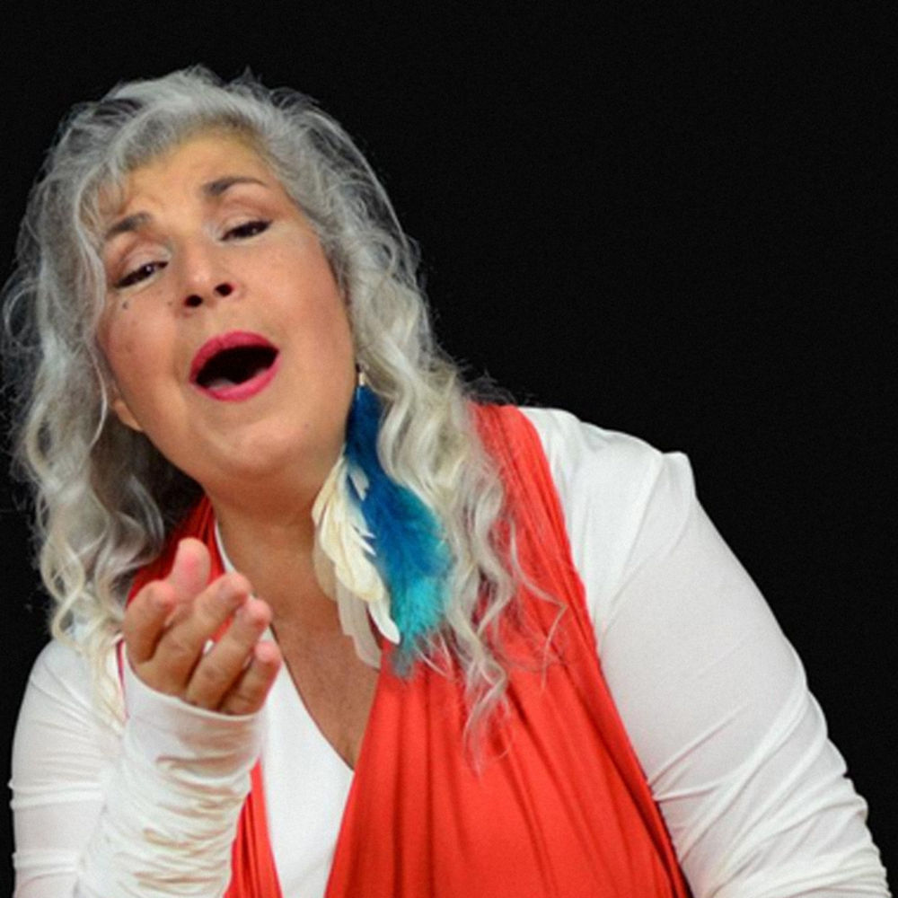 Esther cabeza