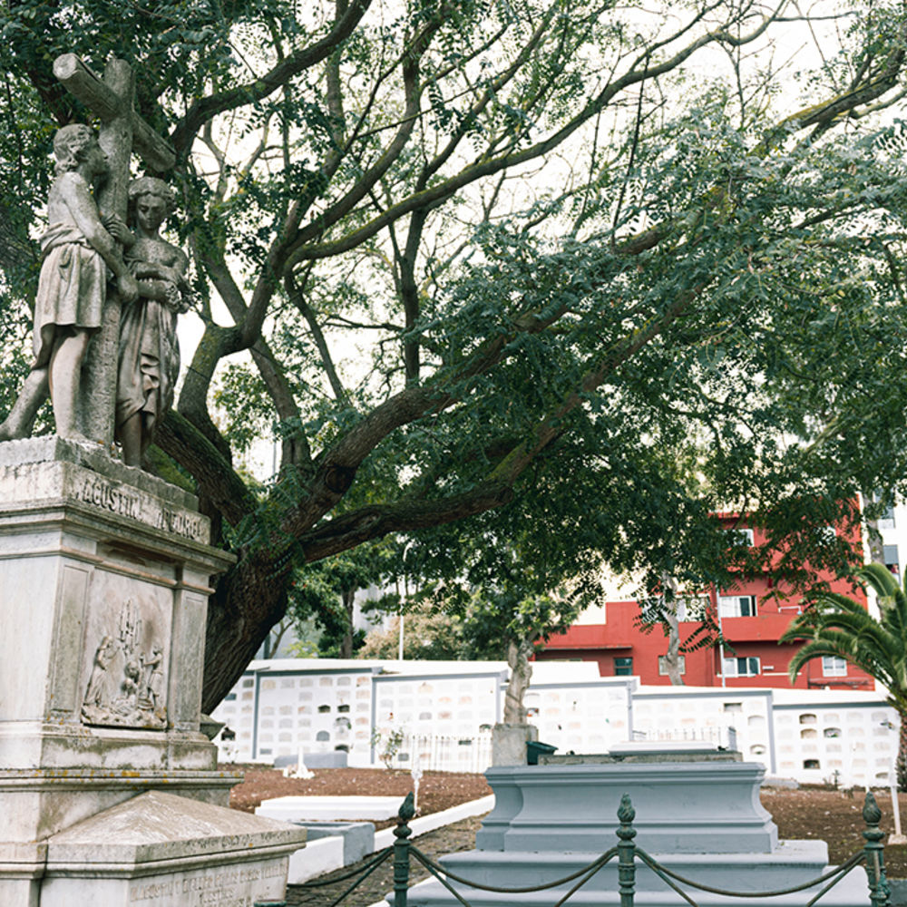 cementerio san juan la laguna 2026