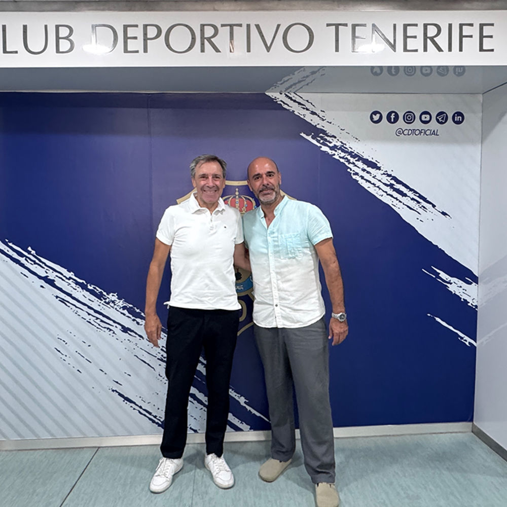 Firma-acuerdo-CD-Tenerife-noctambula