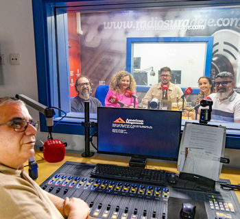 Programación especial de Radio Sur Adeje con motivo de la visita del Papa a Tenerife y la segunda Feria del Pollo
