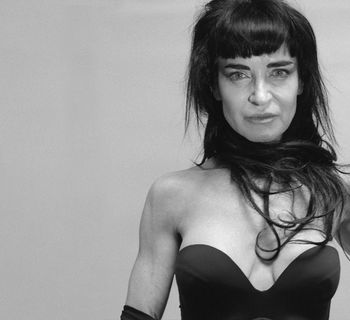 Ana Curra y la contracultura en Encuentros en el M/A/L