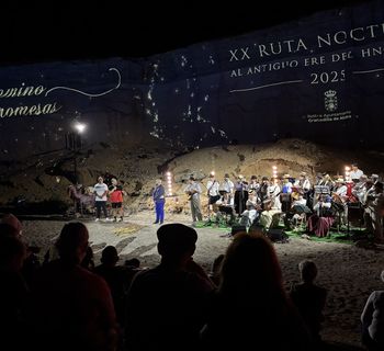 'Un camino de promesas' en el XX Aniversario de la Ruta Nocturna al antiguo Ere del Hermano Pedro