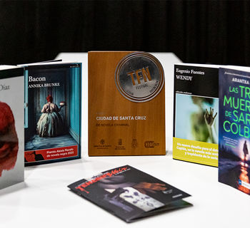 Cuatro finalistas optan al Premio Ciudad de Santa Cruz de Novela Negra Criminal 2026