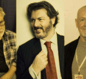 Cinefórum y sesiones de firmas con Howard Chaykin, John Higgins y David Hayter