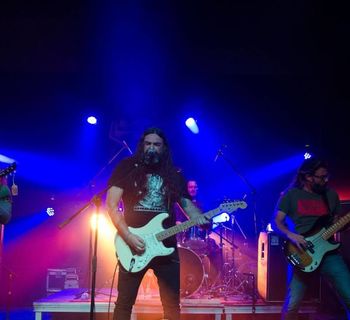 Obediencia Cero y Mandarrias Band en el Lone Star