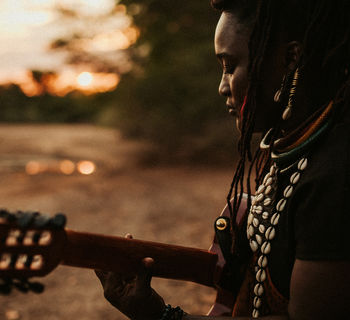 Mariaa Siga lleva sus raíces africanas al Convento de Santo Domingo de La Laguna