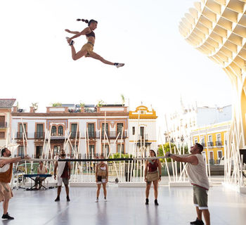 FIC Costa Adeje llega a Plaza Salytien con Tuga, Paul Morocco, Spinish Circo, Eddy Eighty y Compagnie de la Liberté