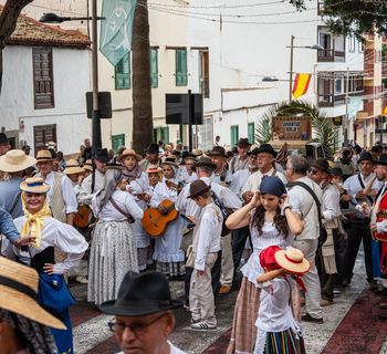  La romería y la ofrenda a los patronos ponen fin este domingo a las Fiestas Patronales de Adeje