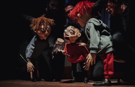 La Fundación CajaCanarias abre su ciclo de Primavera con 'La bruja rechinadientes'