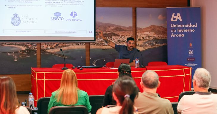 La Universidad de Invierno de Arona 2025 inicia su propuesta formativa con un curso sobre dietas y alimentación saludable