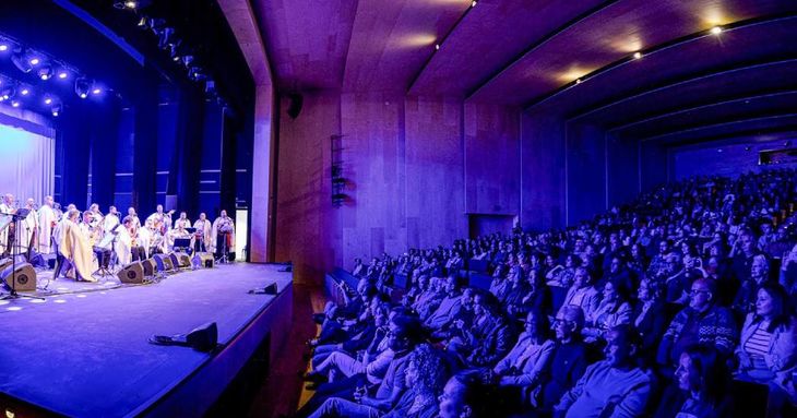 El Auditorio de Adeje supera las 14.000 asistencias en 2025 con 64 funciones programadas tenerife cultura marzo 2026