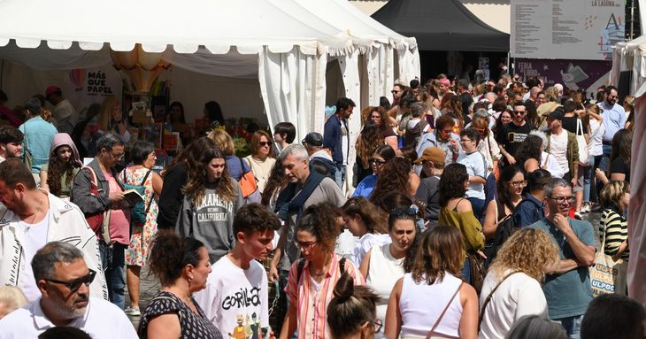 Más de 30.000 visitantes en la Feria del Libro de La Laguna tenerife octubre 2026