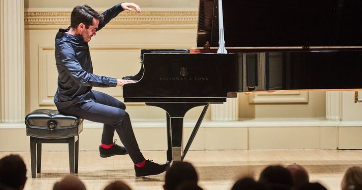 Juan Pérez Floristán, de gira con la Joven Orquesta de Canarias
