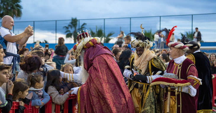 La magia de los Reyes Magos iluminará Adeje 2025 tenerife