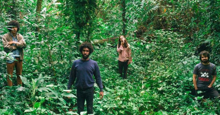 Boogarins, Perera Elsewhere, NWRMNTC y D. WattsRiot sábado diez noviembre Keroxen 2018