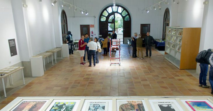 'Dispositivos fotográficos: máquinas, imágenes, revistas' 2026 Mayo Tenerife