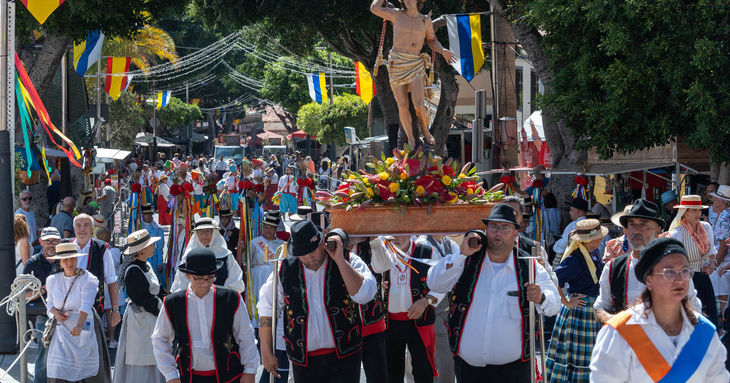 Pedro Guerra y Shaila Dúrcal protagonistas de las Fiestas Patronales de Adeje tenerife octubre 2025