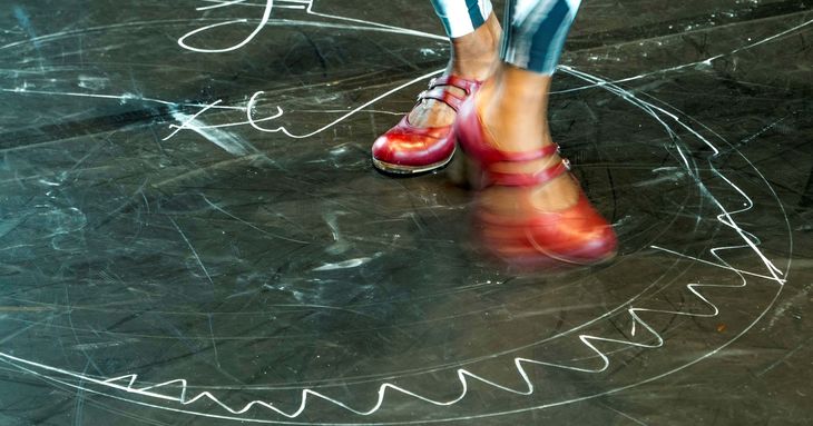 Yinka Esi Graves explora la conexión entre ritmo y cuerpo en un taller intensivo en el museo TEA danza abril tenerife 2026