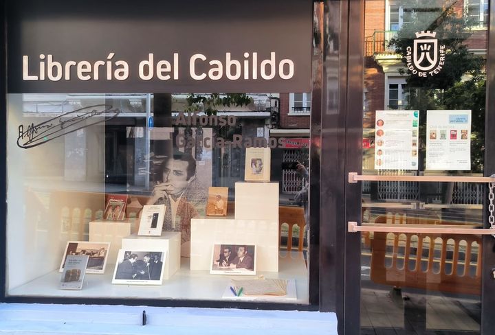 escaparate_garcia-ramos librería del cabildo junio 2026