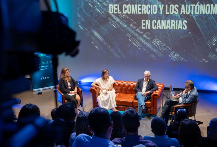Impresiones sobre 'La Industrial, el gran debate sobre el futuro económico de Canarias'