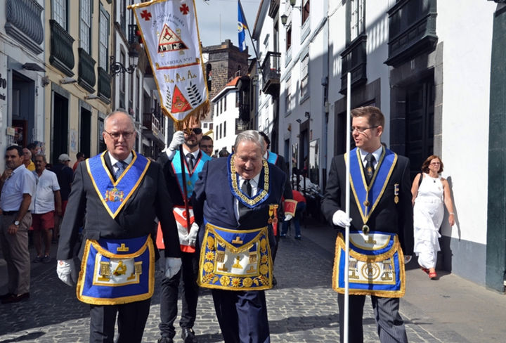  beca Excellentia Jerónimo Saavedra