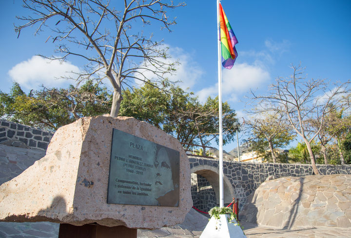 plaza pedro zerolo junio 2025 tenerife adeje orgullo