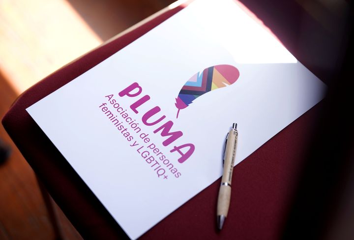 pluma colectivo lgbt la gomera tenerife 2026