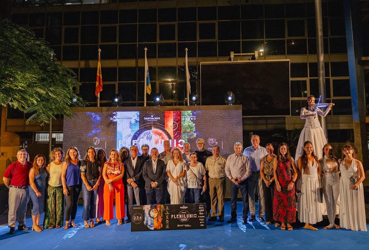 Presentación Plenilunio santa cruz 2026 tenerife