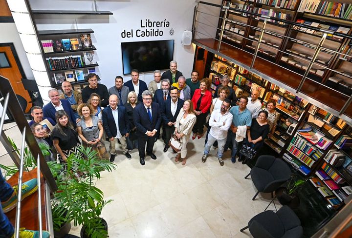 Reapertura Librería del Cabildo tenerife santa cruz mayo 2026