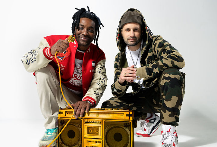 Skarra Mucci & Manudigital 