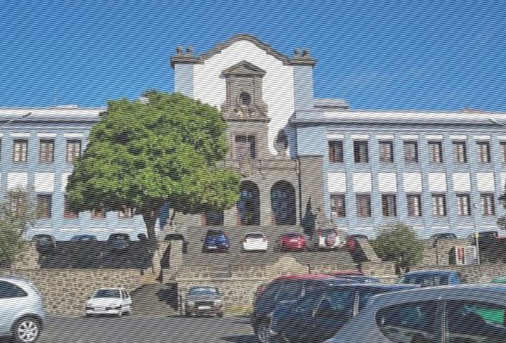 ULL universidad de la laguna fachada