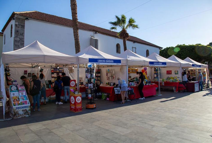 xxi-feria-del-libro-de-adeje