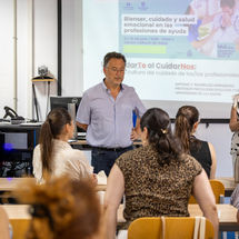 Un curso de la UVA 2026 cuestiona quién cuida a los cuidadores adeje tenerife julio 