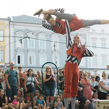 Costa Adeje ofrece 12 funciones de clown y circo en el marco del FIC 2025