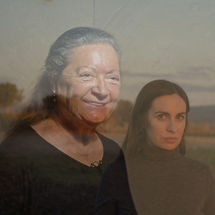 La Fundación CajaCanarias reúne a las poetas Elsa López y María Sánchez en dos diálogos literarios en Tenerife y La Palma
