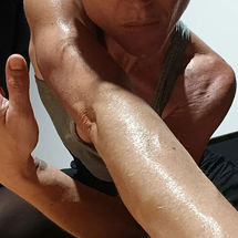 Una tesis de la ULL evidencia los beneficios de la Danza Movimiento Terapia para la salud física y emocional tenerife abril 2026