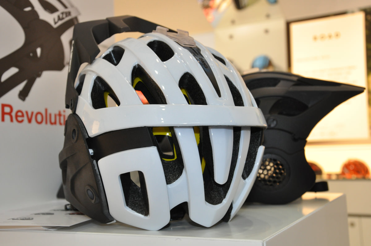 lazer revolution mips helmet