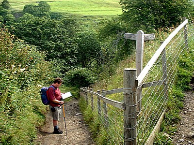 Choosing the route as we join the Pennine Way