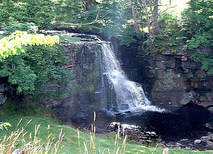 Path on the north side of the river