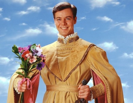 10 Things Not to Wear on a First Date