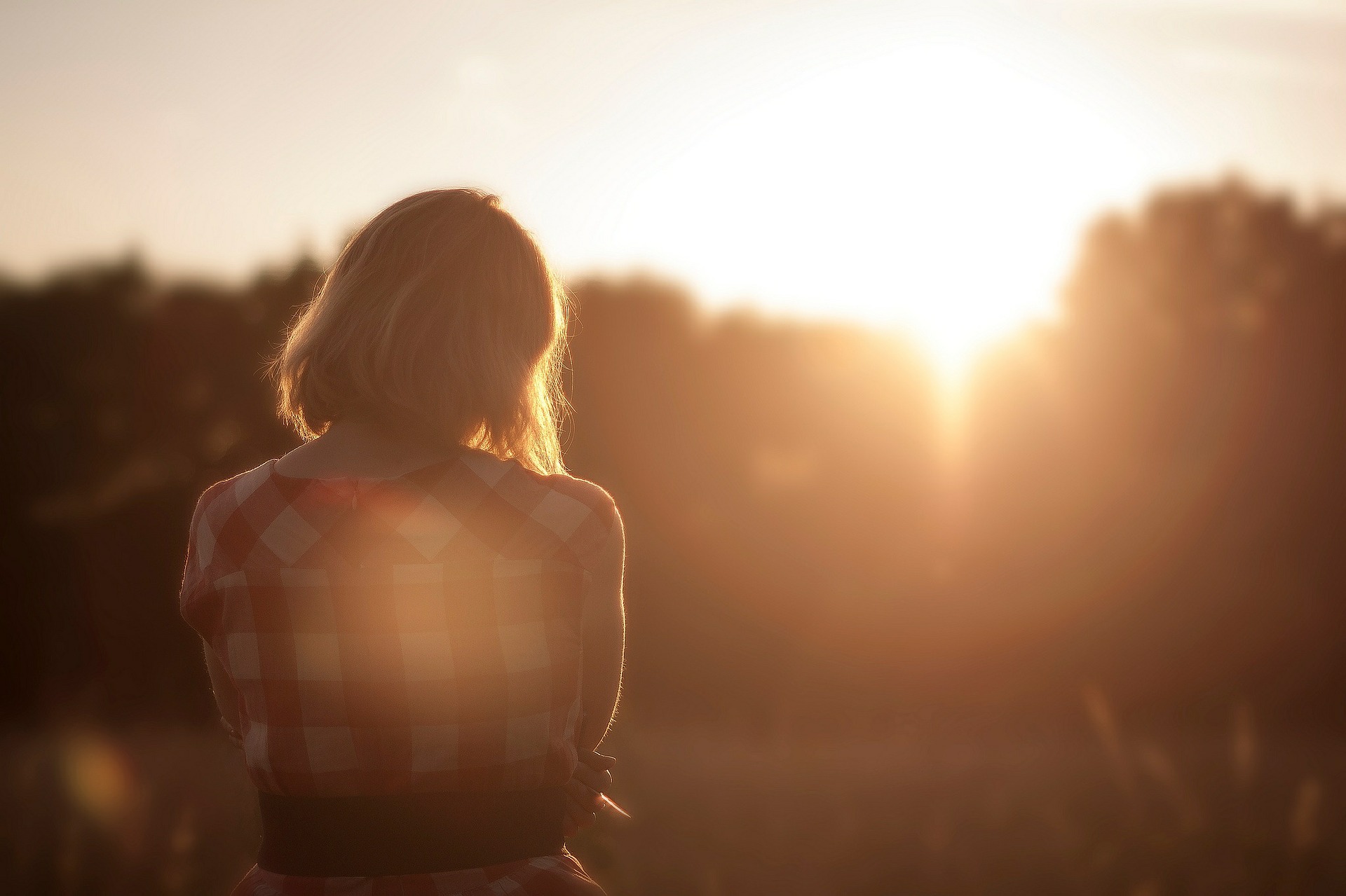 Ghosting: Why Does It Happen And What Can You Do To Move On?