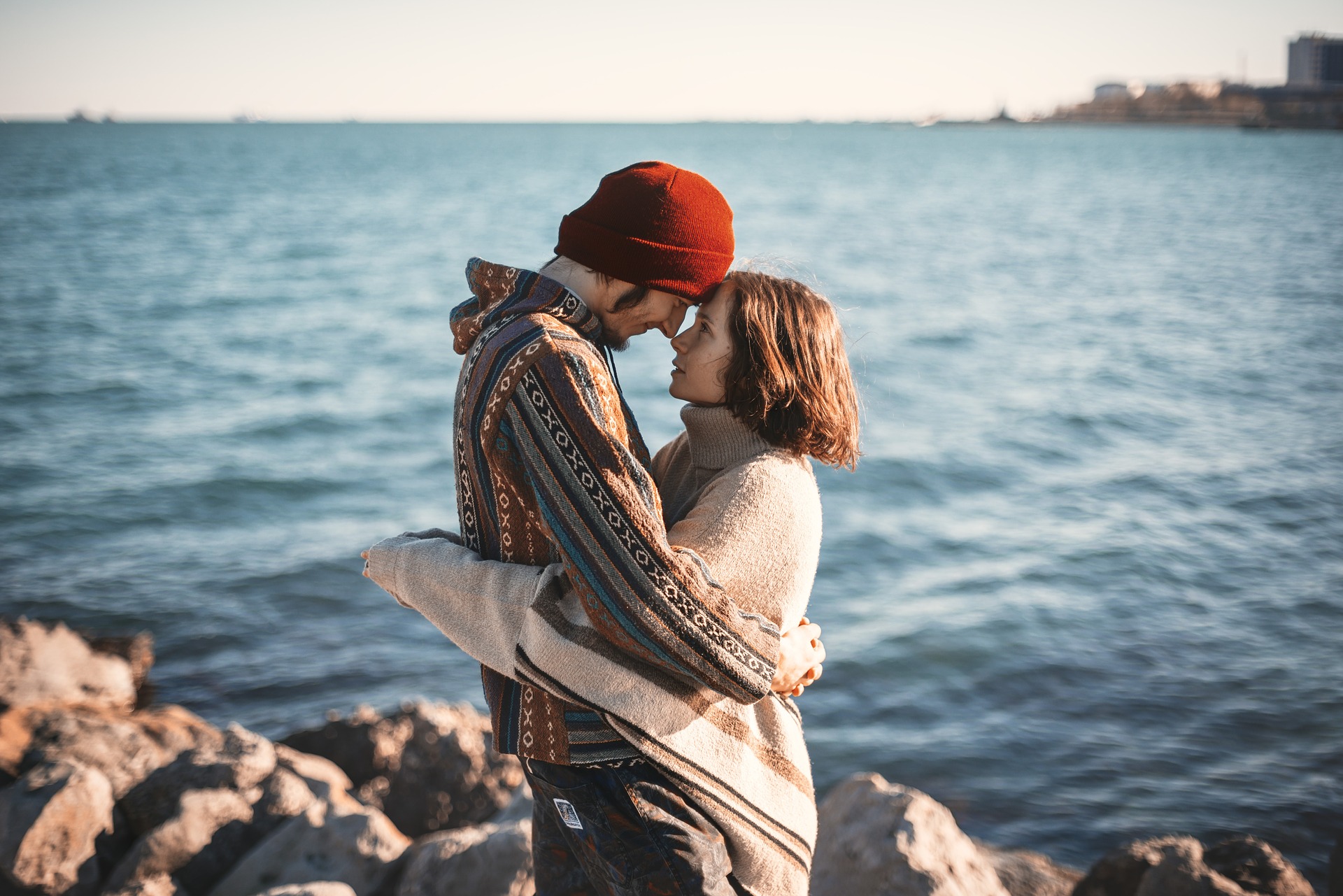 Seven Signs Your Muddy Match Is Really Into You