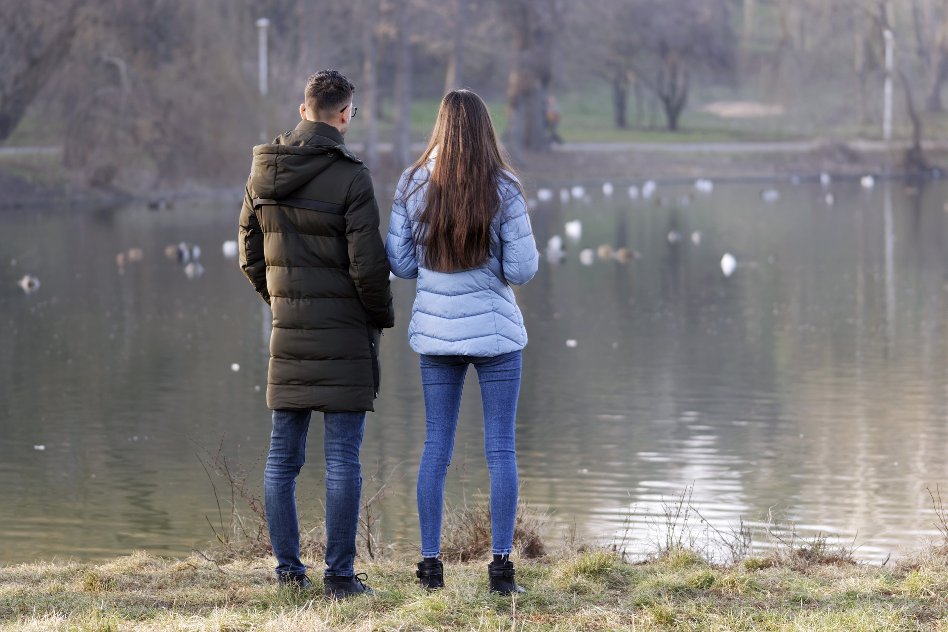 How To Boost Your Online Dating Profile For Winter