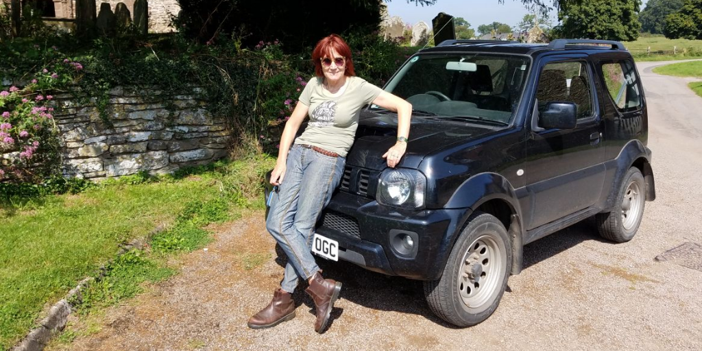 Finding muddy love online runs in the family