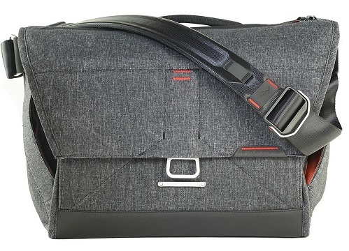 Schultertasche von Peak Design