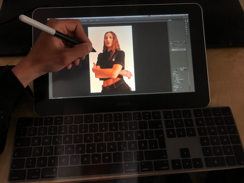 Wacom One Stift-Display und Grafik-Tablet