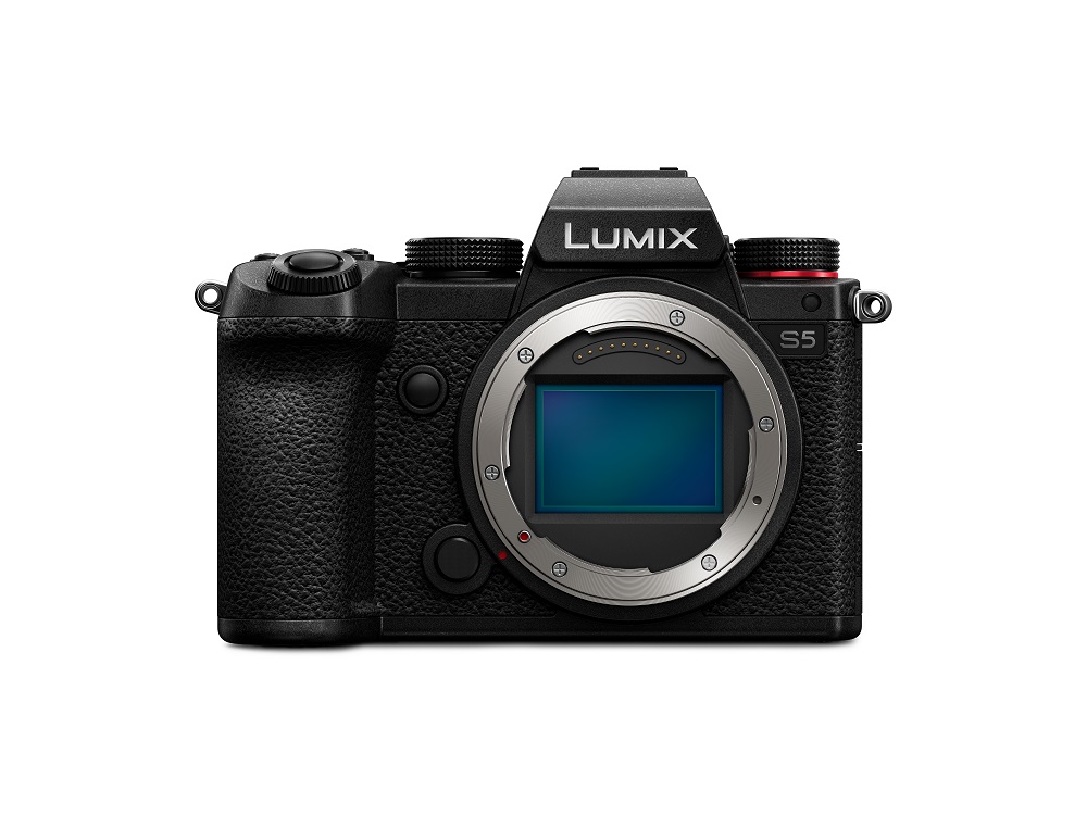 Panasonic S5 Frontansicht