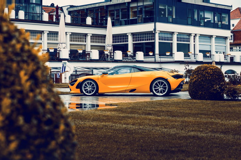 Kasper Fuglsang Bugatti orange
