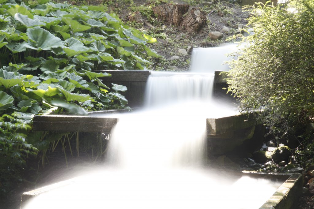 Wasserfall fotografiert mit ND400, Blende 22, Belichtungszeit 45 s