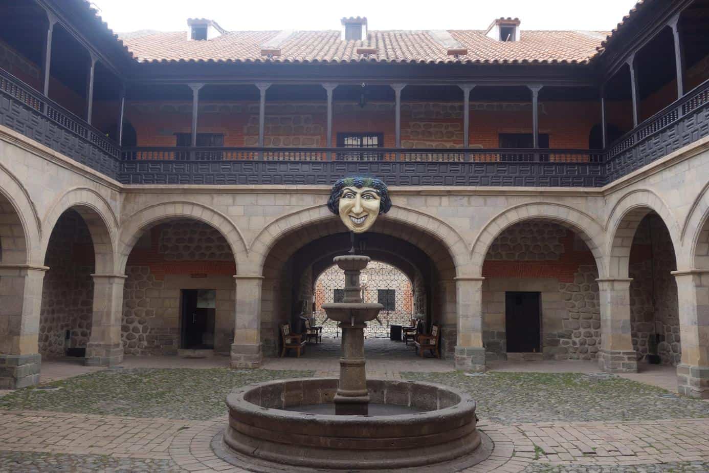 Una visita a la Casa de